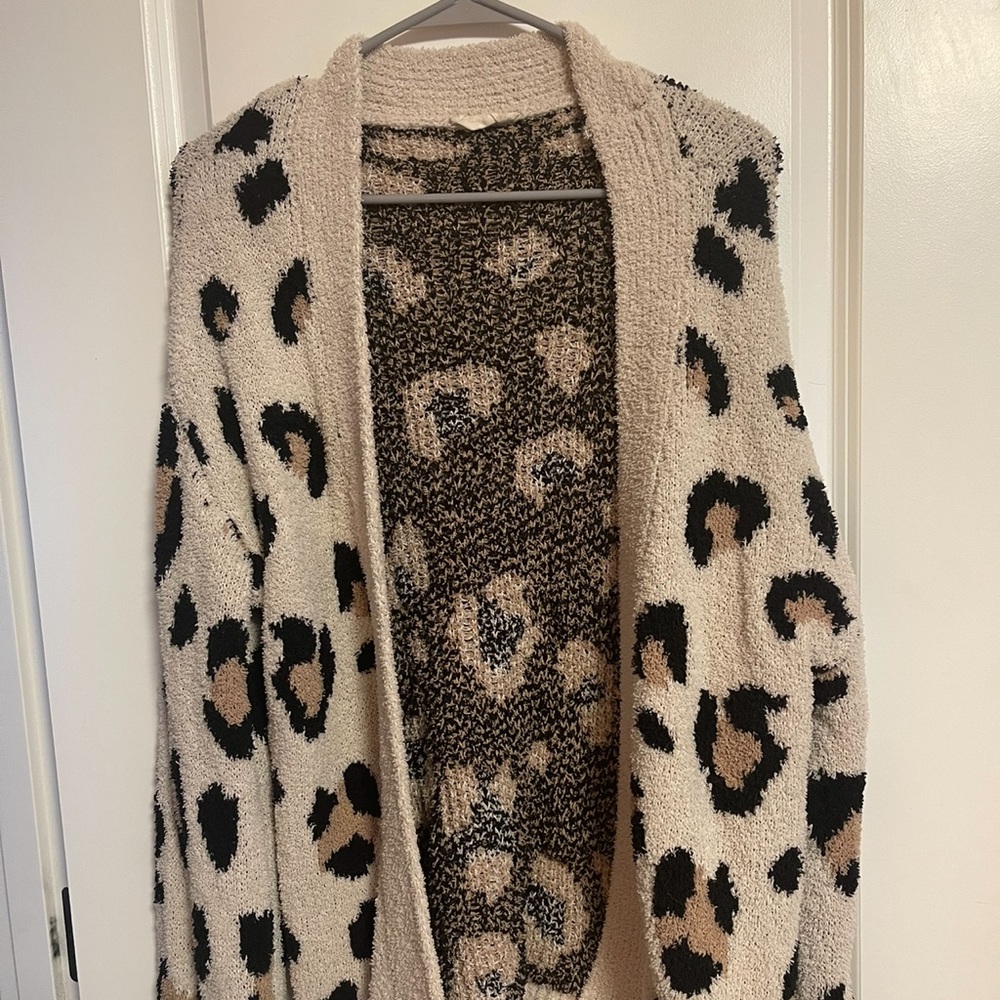 Cheetah Print cardigan